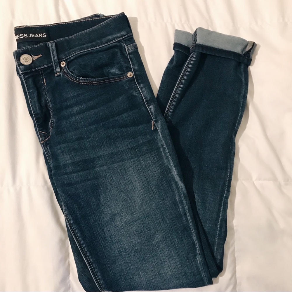 Express Mid-Rise Skinny Jeans